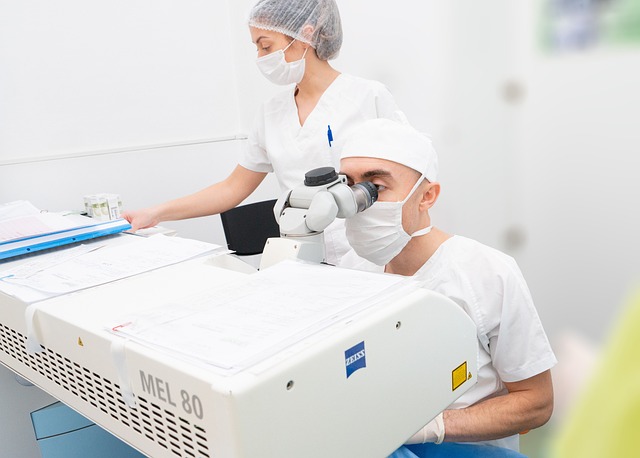Účinné metody zvlhčování očí po laserové operaci