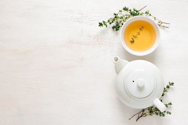 Co je čaj na zvětšení prsou a jak funguje?