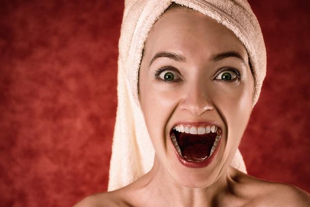 Tipy a triky pro dosažení dokonalého úsměvu s páskami na bělení zubů